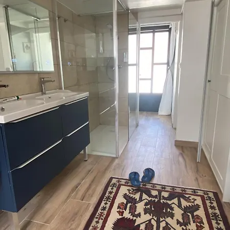 Pres Gare Et 3* Hyères