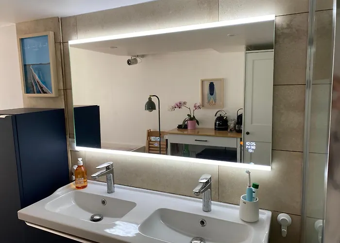 Près Gare Et Hyères