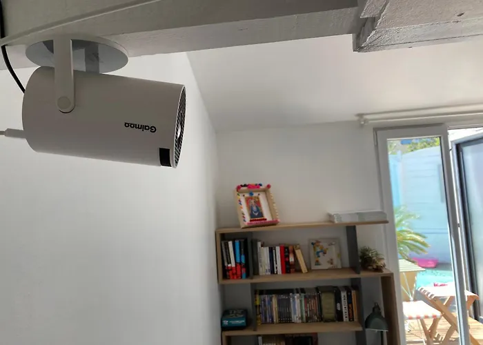 Près Gare Et Bed & Breakfast