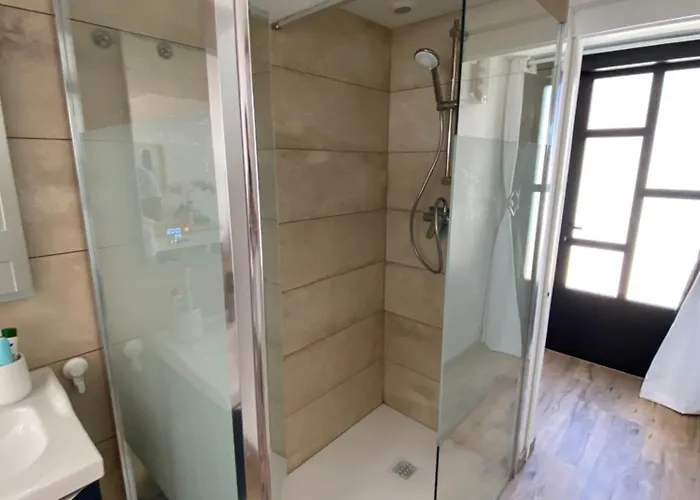 Près Gare Et Hyères