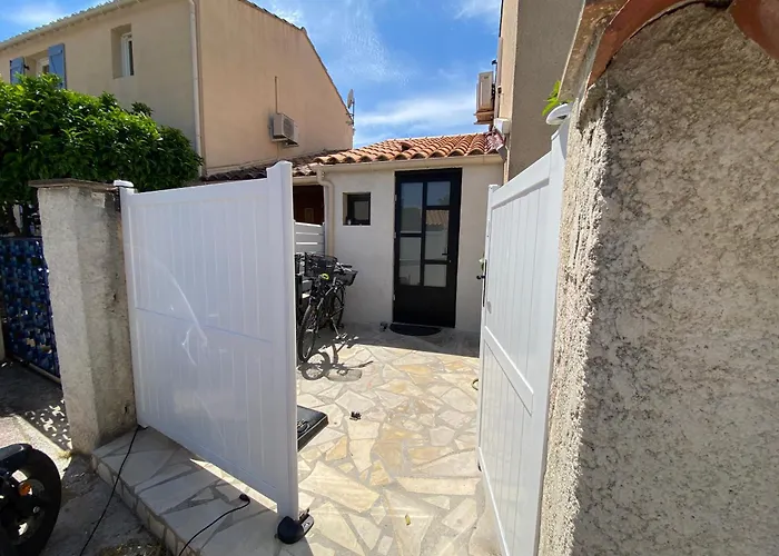 Près Gare Et 3* Hyères